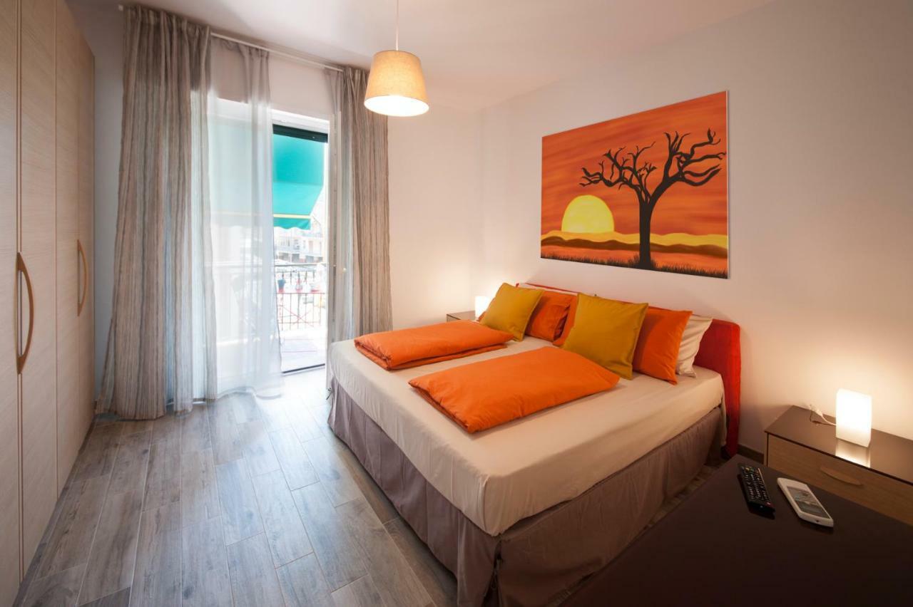Cipriani 5 Rivieraholiday Пиетра Лигуре Екстериор снимка